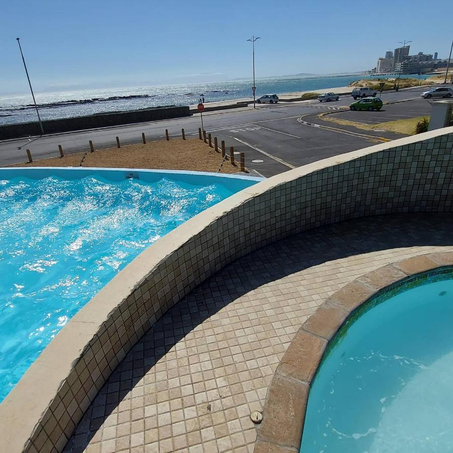 Ocean View Luxury Self-catering Strand