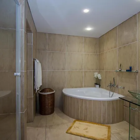 Ocean View Luxury Self-Catering Apartment Strand Exterior photo